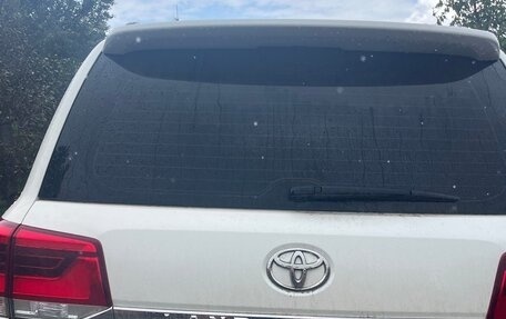 Toyota Land Cruiser 200, 2018 год, 7 000 000 рублей, 2 фотография