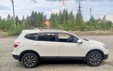 Nissan Qashqai+2 I, 2012 год, 1 350 000 рублей, 3 фотография