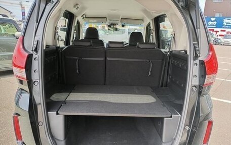 Honda Freed II, 2016 год, 1 230 000 рублей, 12 фотография