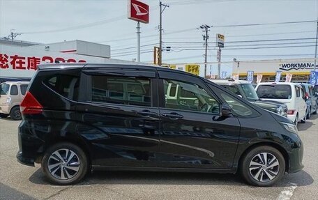 Honda Freed II, 2016 год, 1 230 000 рублей, 3 фотография