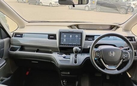 Honda Freed II, 2016 год, 1 230 000 рублей, 9 фотография