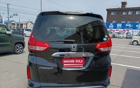 Honda Freed II, 2016 год, 1 230 000 рублей, 5 фотография