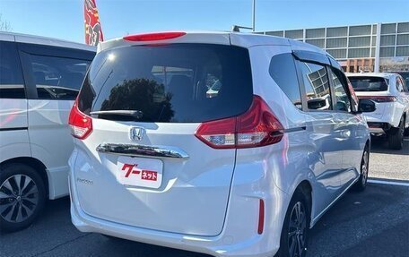 Honda Freed II, 2021 год, 1 440 000 рублей, 6 фотография