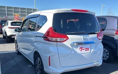 Honda Freed II, 2021 год, 1 440 000 рублей, 8 фотография