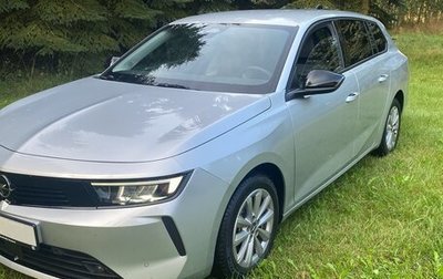 Opel Astra, 2023 год, 2 300 000 рублей, 1 фотография