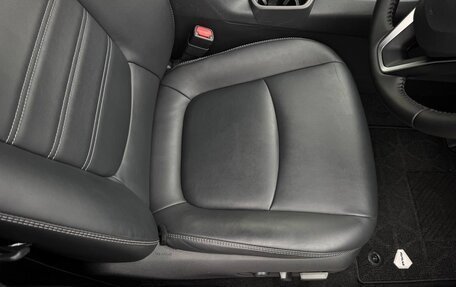 Toyota RAV4, 2019 год, 3 190 000 рублей, 14 фотография