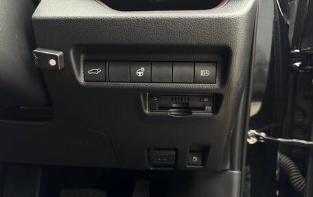 Toyota RAV4, 2019 год, 3 190 000 рублей, 17 фотография