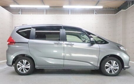 Honda Freed II, 2022 год, 1 280 000 рублей, 4 фотография