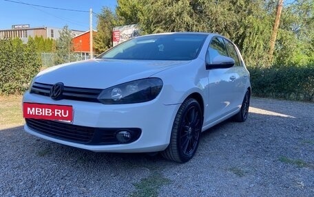 Volkswagen Golf VI, 2011 год, 999 999 рублей, 2 фотография