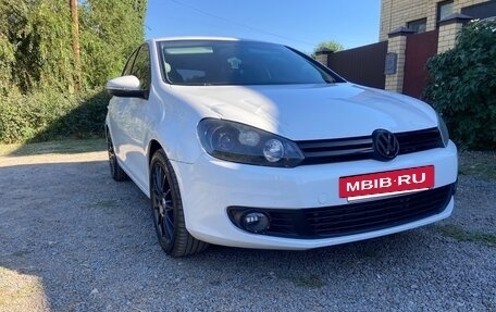 Volkswagen Golf VI, 2011 год, 999 999 рублей, 3 фотография