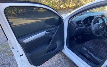 Volkswagen Golf VI, 2011 год, 999 999 рублей, 8 фотография
