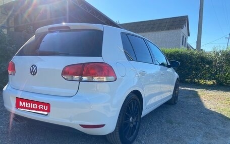 Volkswagen Golf VI, 2011 год, 999 999 рублей, 6 фотография