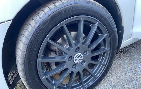 Volkswagen Golf VI, 2011 год, 999 999 рублей, 24 фотография