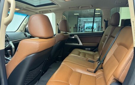 Toyota Land Cruiser 200, 2014 год, 5 250 000 рублей, 14 фотография