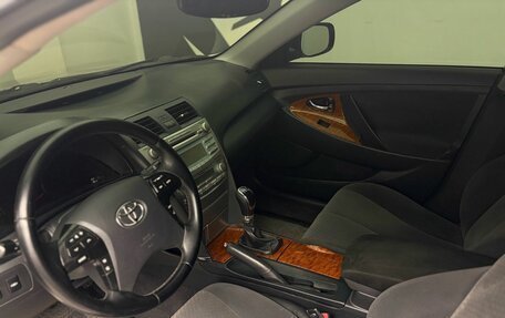 Toyota Camry, 2008 год, 1 020 000 рублей, 13 фотография