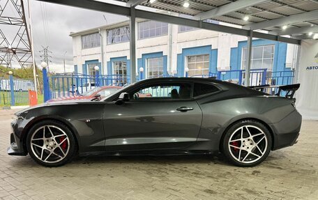 Chevrolet Camaro VI, 2017 год, 2 350 000 рублей, 2 фотография