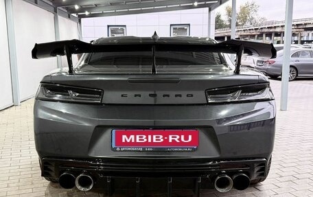 Chevrolet Camaro VI, 2017 год, 2 350 000 рублей, 4 фотография