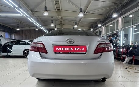 Toyota Camry, 2010 год, 1 050 000 рублей, 7 фотография
