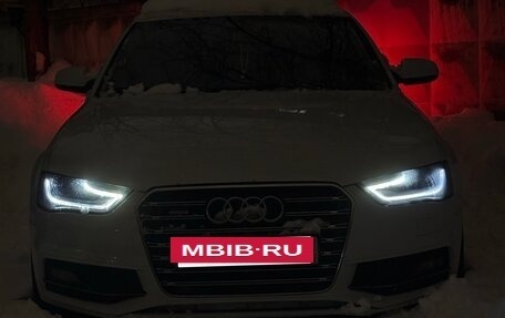 Audi A4, 2012 год, 1 450 000 рублей, 18 фотография