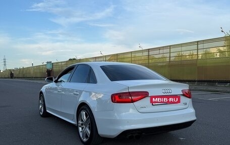 Audi A4, 2012 год, 1 450 000 рублей, 10 фотография