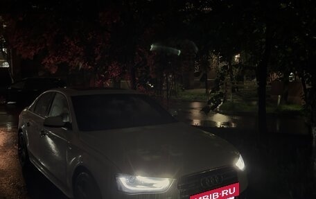 Audi A4, 2012 год, 1 450 000 рублей, 23 фотография