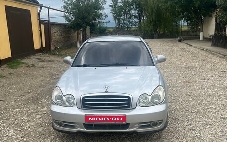 Hyundai Sonata IV рестайлинг, 2004 год, 400 000 рублей, 1 фотография
