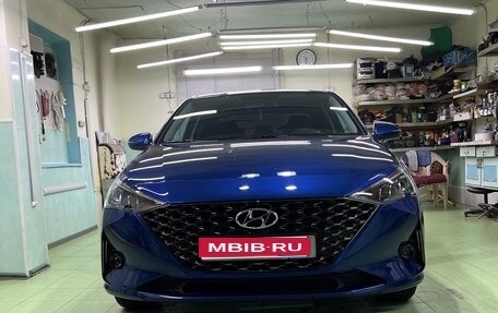 Hyundai Solaris II рестайлинг, 2022 год, 1 820 000 рублей, 1 фотография