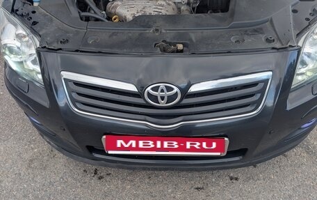 Toyota Avensis III рестайлинг, 2007 год, 650 000 рублей, 10 фотография