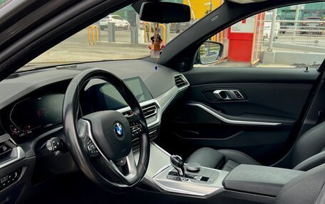 BMW 3 серия, 2020 год, 3 650 000 рублей, 9 фотография