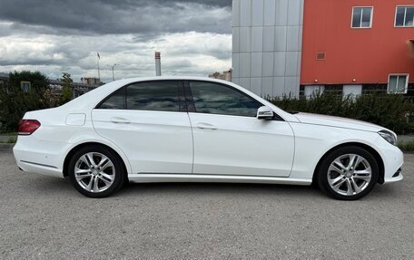 Mercedes-Benz E-Класс, 2013 год, 1 750 000 рублей, 12 фотография