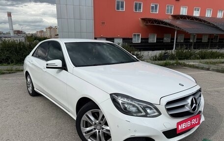Mercedes-Benz E-Класс, 2013 год, 1 750 000 рублей, 4 фотография