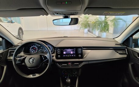 Skoda Rapid II, 2021 год, 1 599 000 рублей, 9 фотография