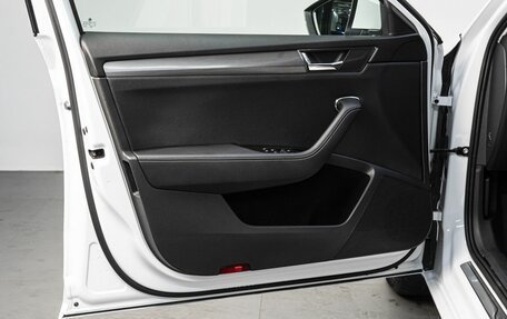 Skoda Superb III рестайлинг, 2021 год, 2 940 000 рублей, 10 фотография