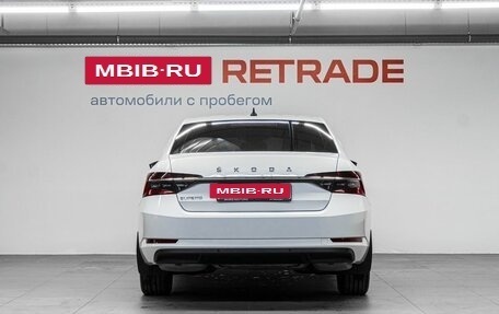 Skoda Superb III рестайлинг, 2021 год, 2 940 000 рублей, 6 фотография