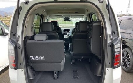 Honda Freed, 2026 год, 2 250 000 рублей, 9 фотография