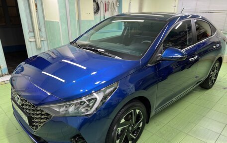 Hyundai Solaris II рестайлинг, 2022 год, 1 820 000 рублей, 5 фотография