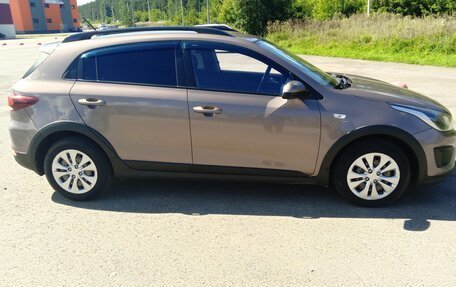 KIA Rio IV, 2018 год, 1 350 000 рублей, 2 фотография