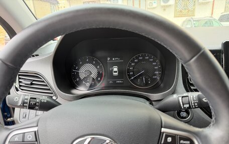 Hyundai Solaris II рестайлинг, 2022 год, 1 820 000 рублей, 10 фотография