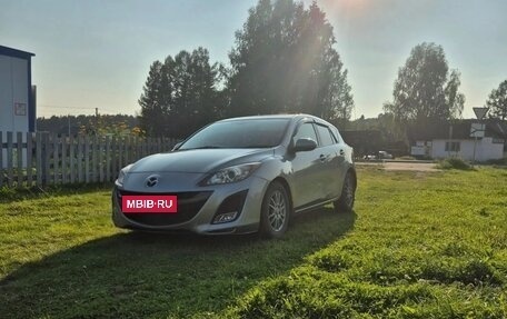 Mazda Axela, 2011 год, 950 000 рублей, 3 фотография