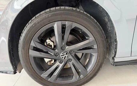 Volkswagen Golf VIII, 2023 год, 2 180 000 рублей, 12 фотография