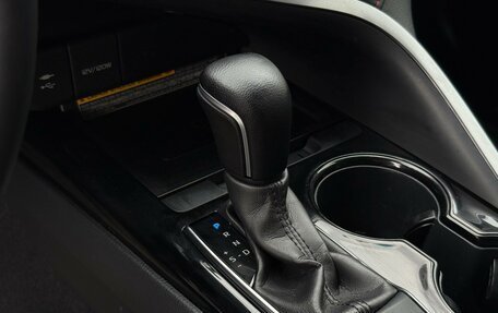 Toyota Camry, 2020 год, 2 900 000 рублей, 19 фотография