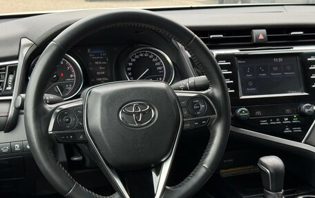 Toyota Camry, 2020 год, 2 900 000 рублей, 30 фотография