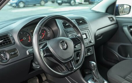 Volkswagen Polo VI (EU Market), 2018 год, 1 399 000 рублей, 9 фотография