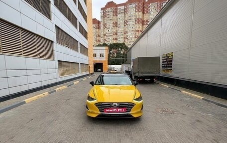 Hyundai Sonata VIII, 2020 год, 2 000 000 рублей, 1 фотография