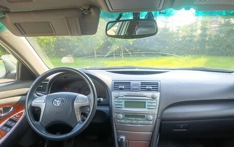 Toyota Camry, 2007 год, 645 000 рублей, 4 фотография