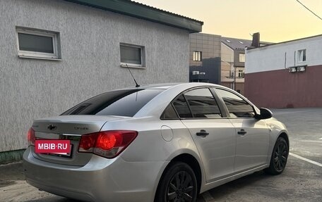 Chevrolet Cruze II, 2011 год, 400 000 рублей, 3 фотография