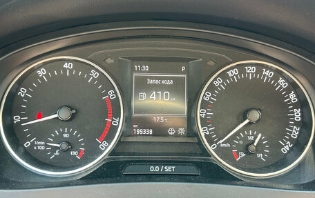 Skoda Rapid I, 2015 год, 799 000 рублей, 10 фотография