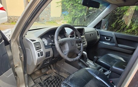 Mitsubishi Pajero III рестайлинг, 2006 год, 699 000 рублей, 7 фотография