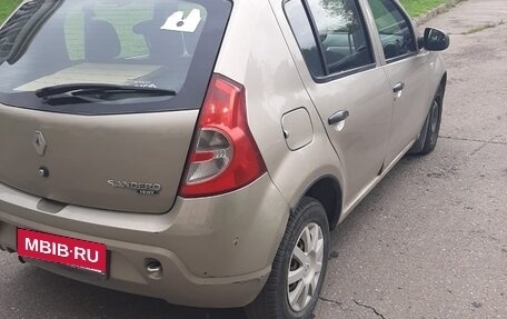 Renault Sandero I, 2012 год, 470 000 рублей, 2 фотография