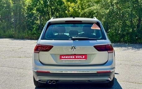 Volkswagen Tiguan II, 2019 год, 2 080 000 рублей, 5 фотография